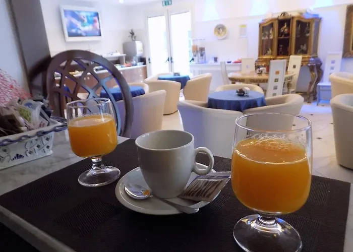 Del Mare 3* Римини