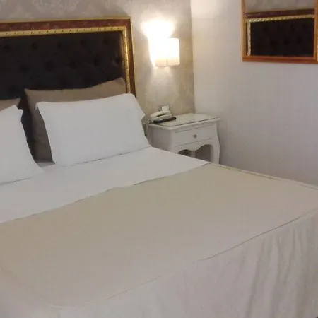 Del Mare Hotel 3*