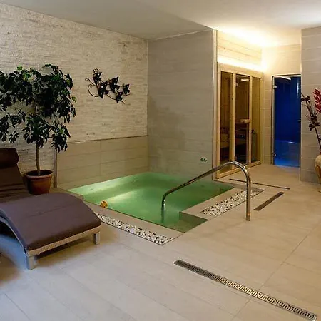 Del Mare Hotel 3*