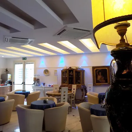 Del Mare Hotel 3*